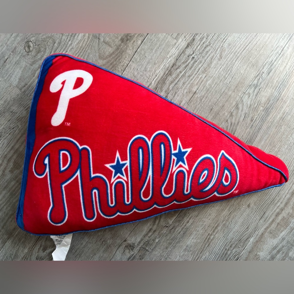 Phillies Squishmellow Pillow Pendant